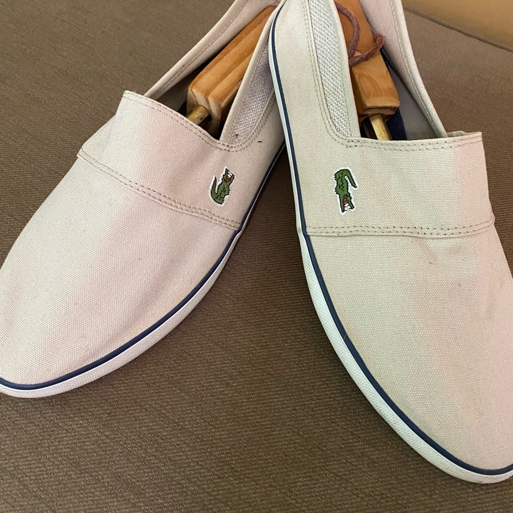 Lacoste men’s slip canvas loafer size 11